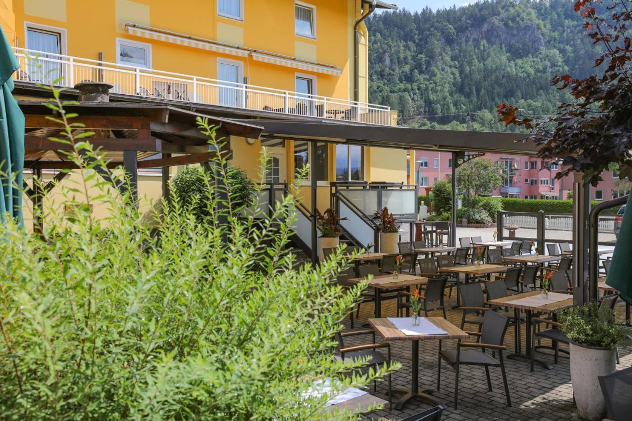 Hotel Freiensteinerhof Superior Sankt Peter-Freienstein Экстерьер фото